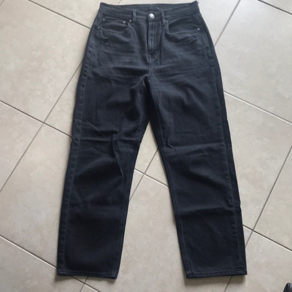 American Eagle High Rise 90s Boyfriend Jeans